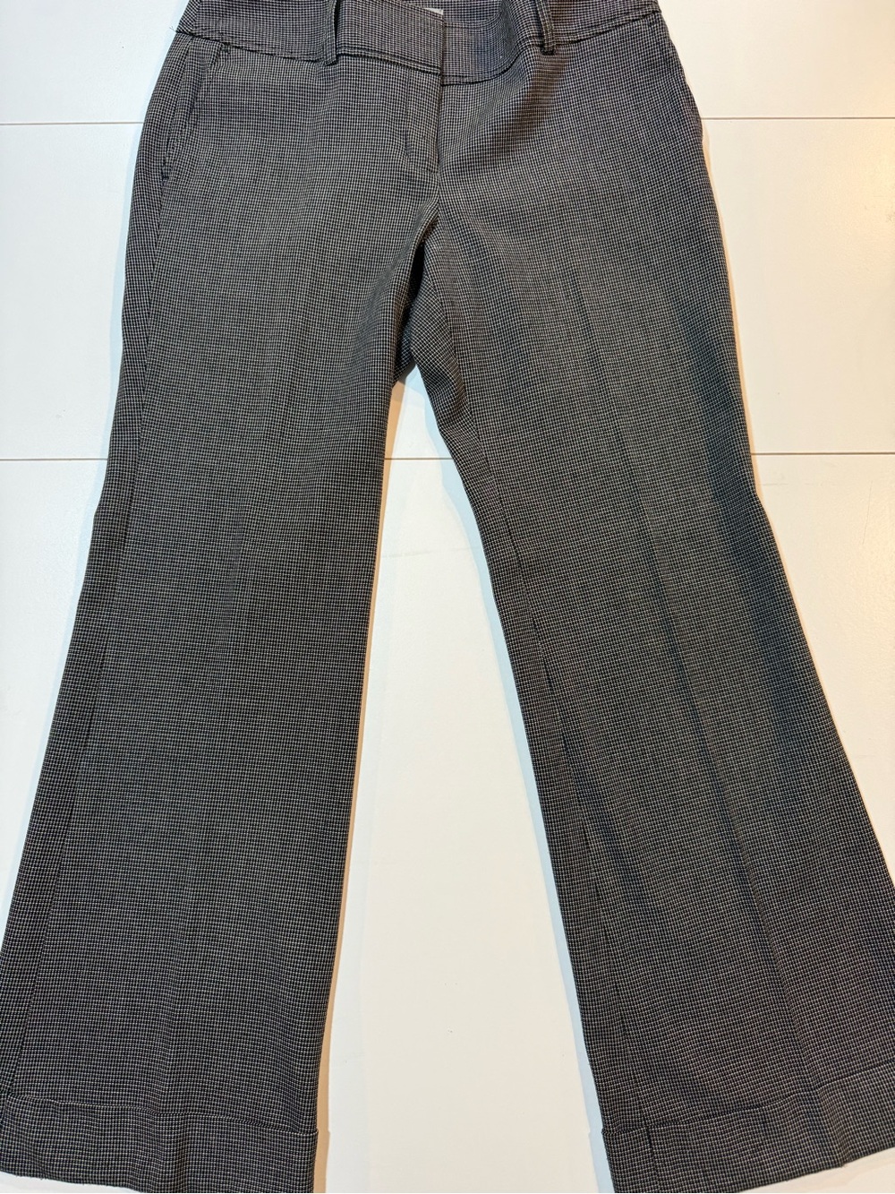 Ann Taylor Black & Gray Micro-Pattern Straight-Leg Pants